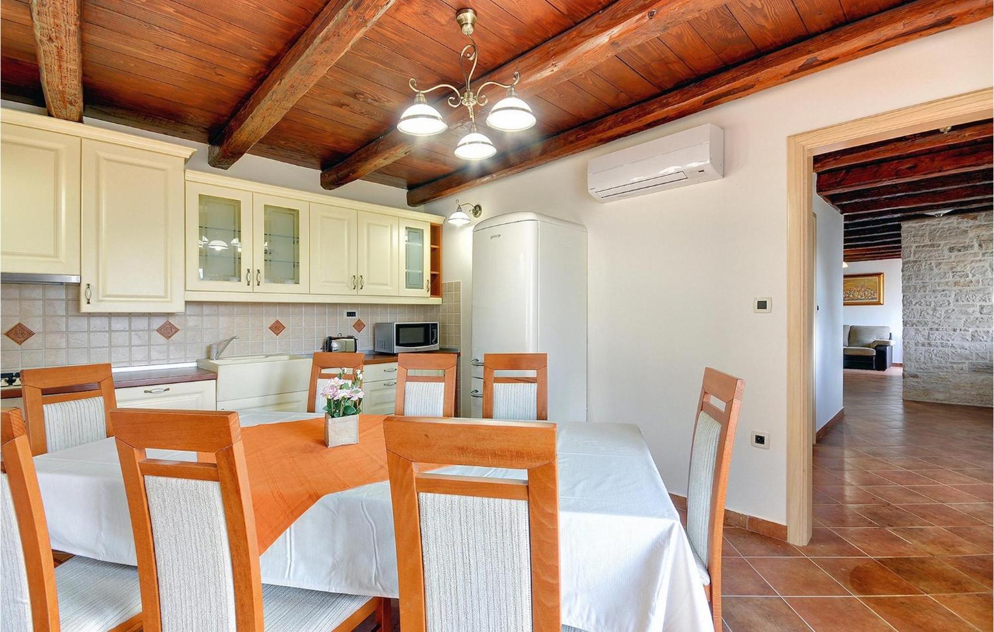 Moncalvo Vakantiehuis Rovinj